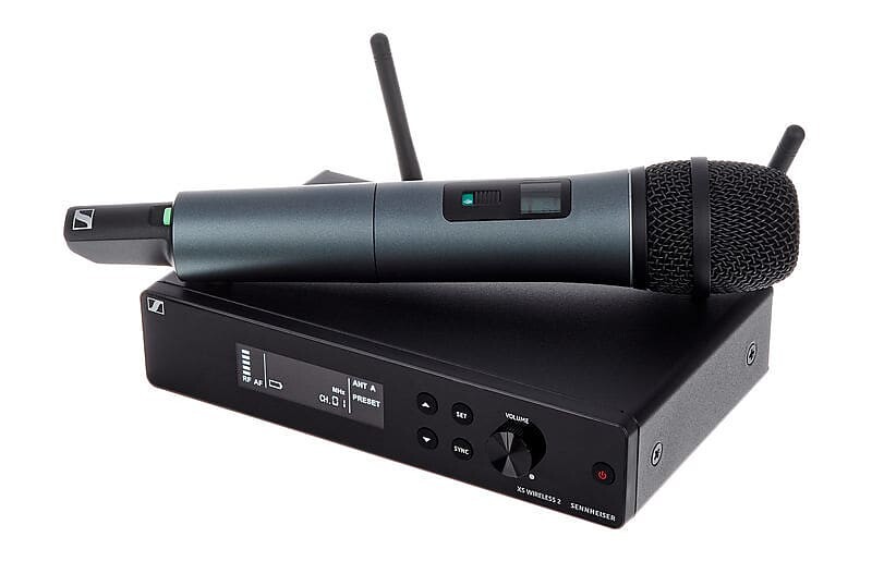 

Микрофонная система Sennheiser XSW2-835-A Handheld Wireless Microphone System - A Band 548-572 Mhz