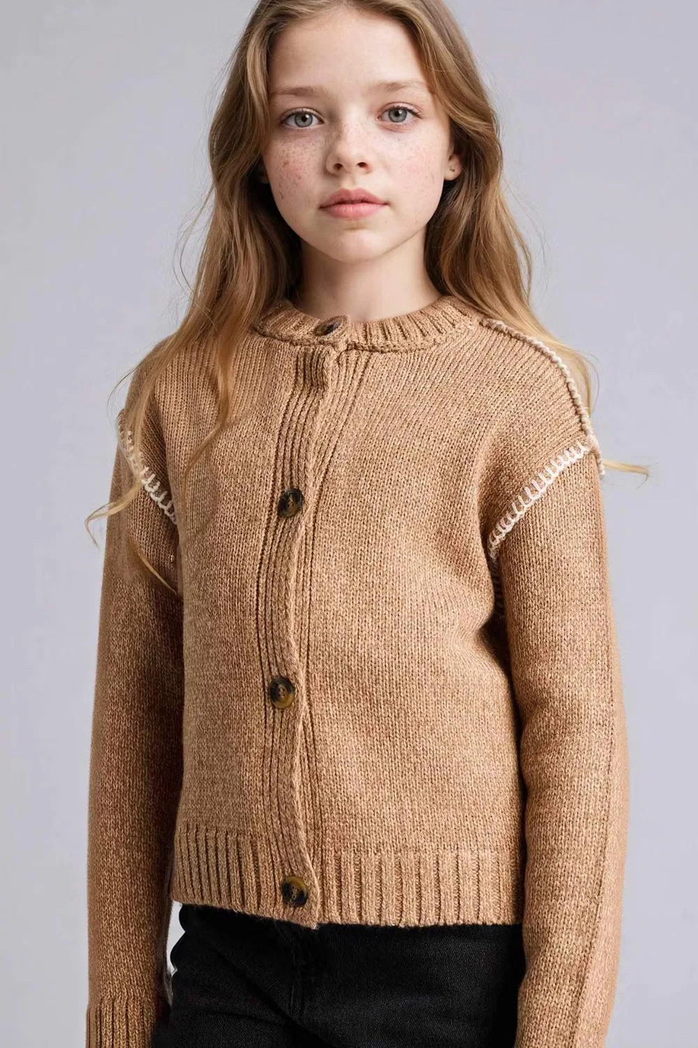 Кардиган с вышивкой, модель Embroidered Crew Neck, Defacto, бежевый — фото 3