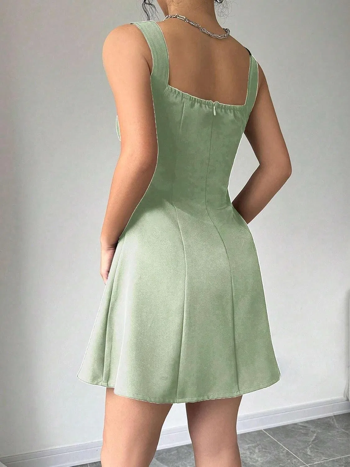 Женское A-силуэта платье-трапеция sleeveless мини, Green — фото 2