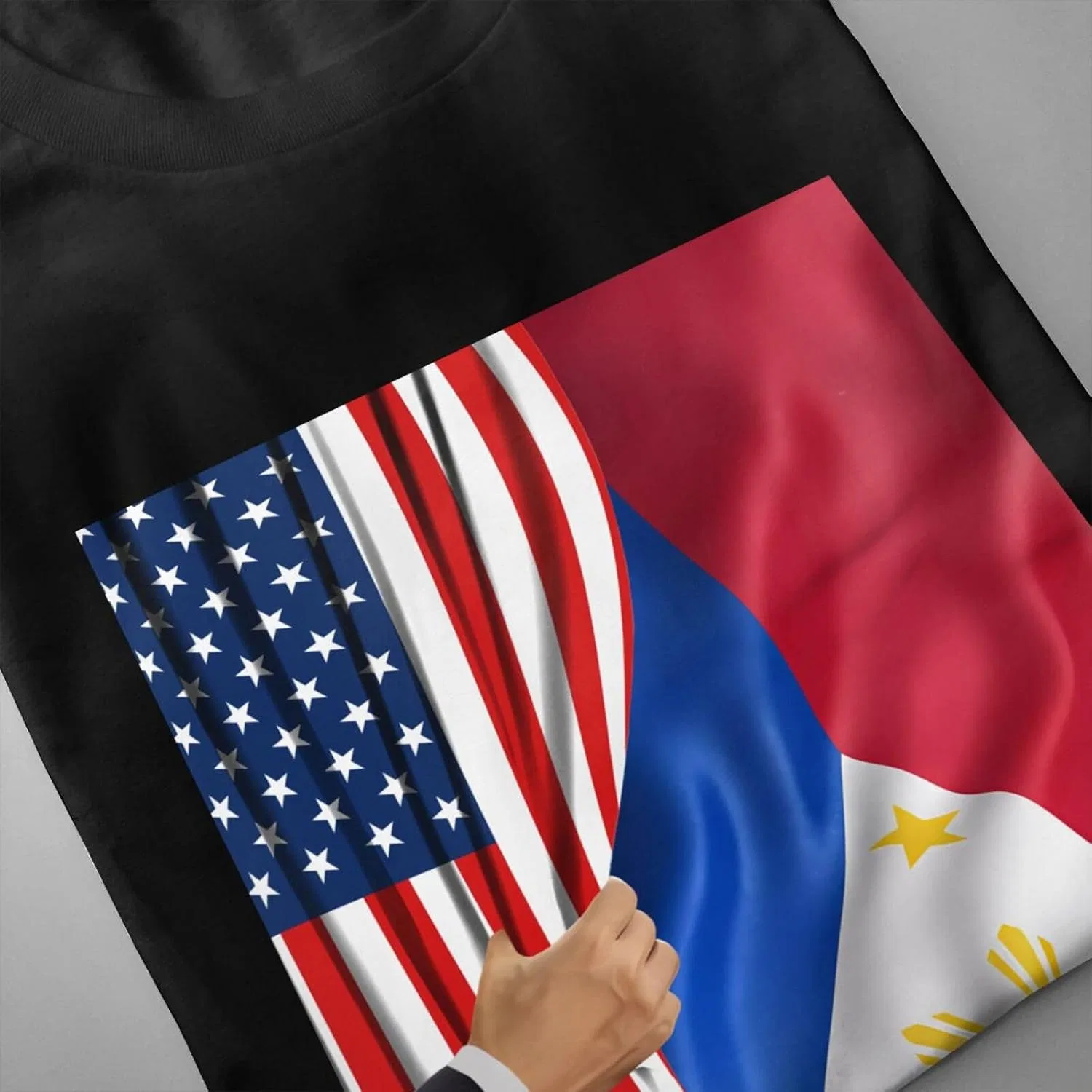 Мужская современная футболка с флагами Америки и Филиппин Regular Fit, Black — фото 4