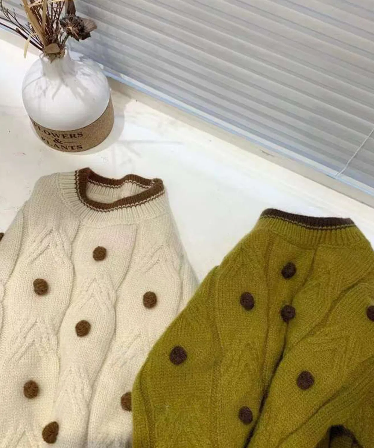 Детский свитер с длинным рукавом с точками, модель без названия, aimoha, Yellow — фото 2