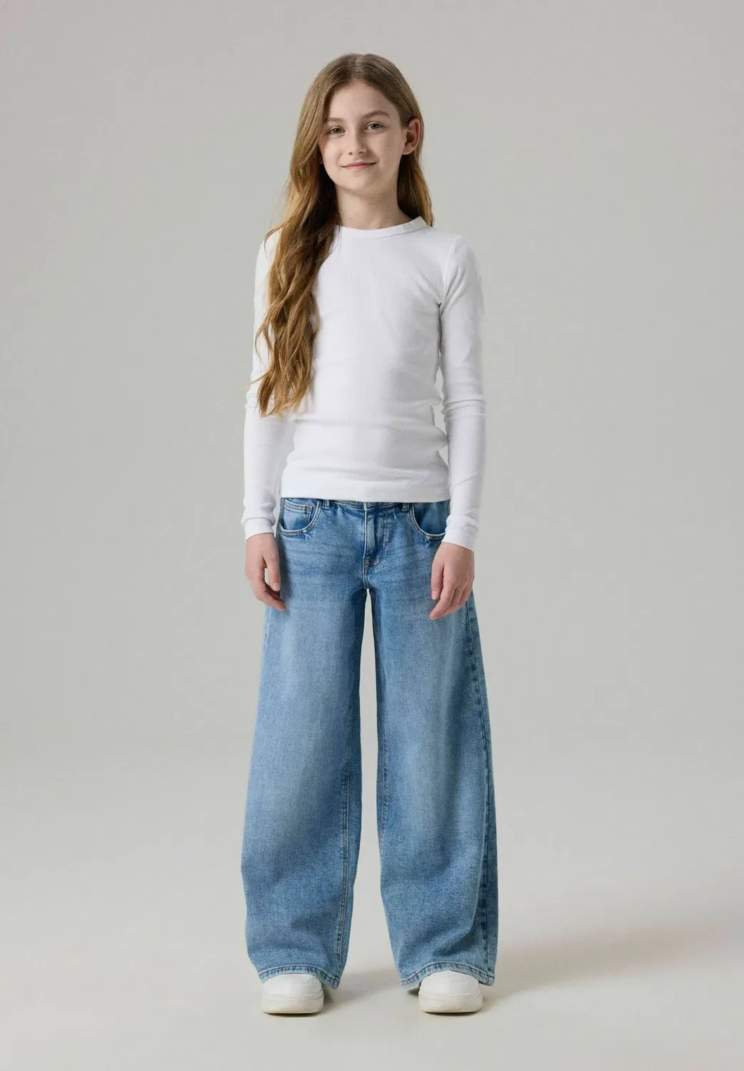 Джинсы с очень широкими штанинами - джинсы свободного кроя Name It, Medium Blue Denim