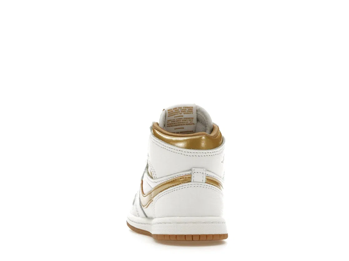 Детские кроссовки с высоким верхом Jordan 1 Retro High OG Jordan, White/Metallic Gold/Gum Light Brown — фото 4