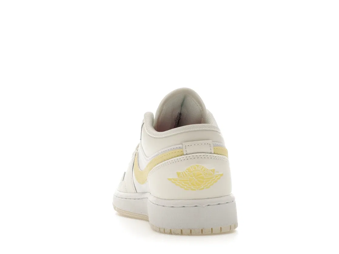 Детские кроссовки Lifestyle с длинным шнурком Jordan 1 Low Jordan, Sail/White/Laser Fuchsia/Light Laser Orange — фото 4