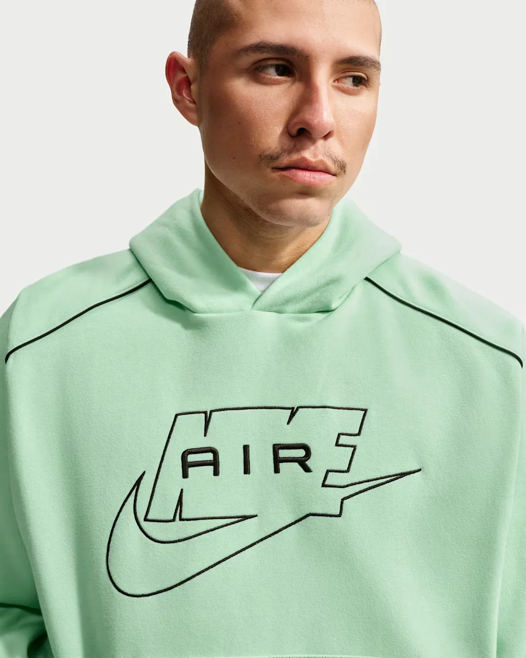 Мужская флисовая толстовка с капюшоном Nike Air, Cucumber Calm/Black/Black — фото 3