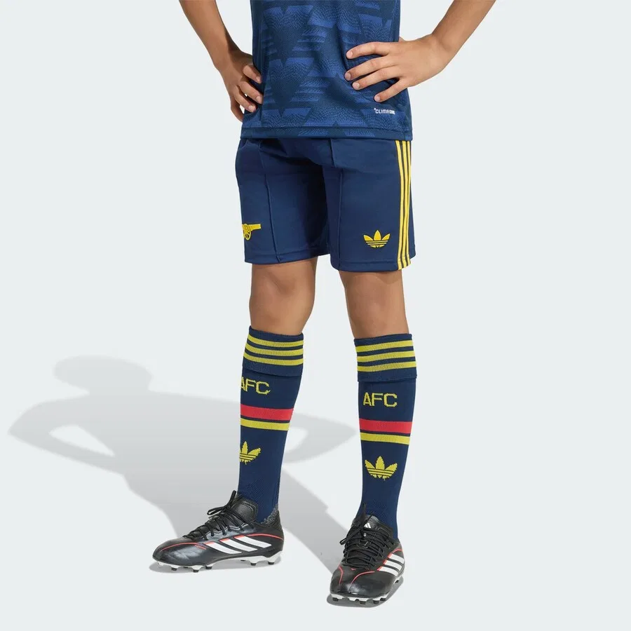 Спортивные шорты ADIDAS PERFORMANCE Regular Workout Pants 'FC Arsenal 26/27' темно-синего цвета — фото 2