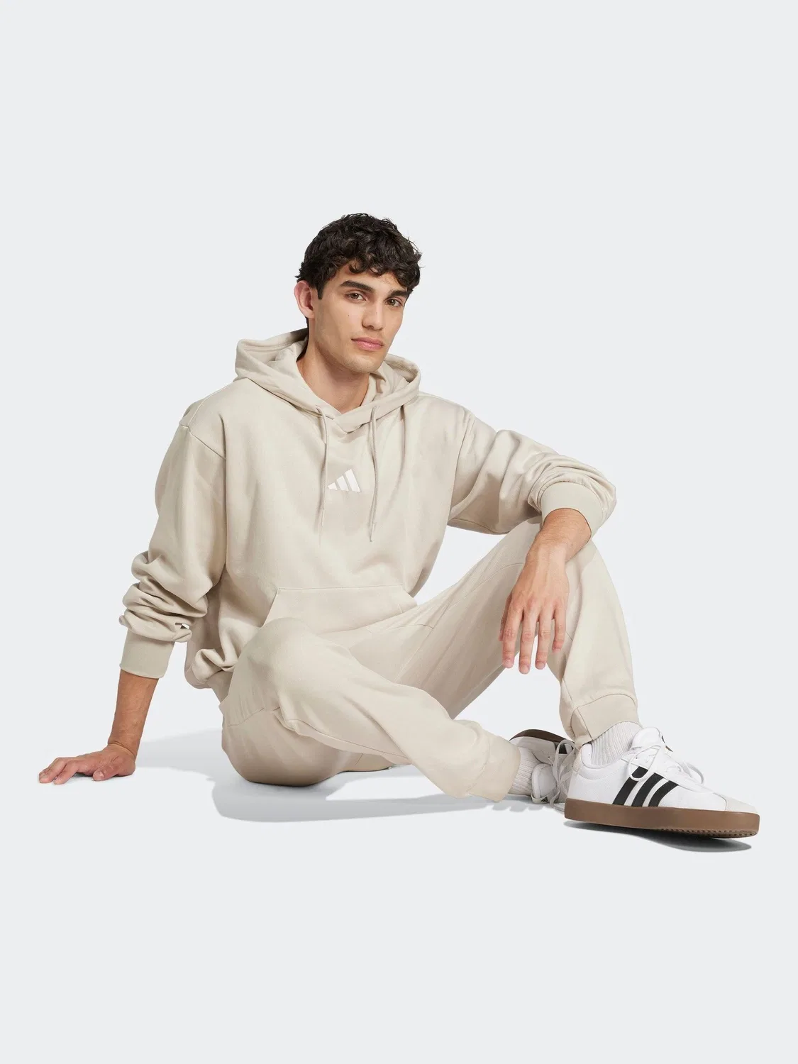 Худи флисовое adidas Essentials Feelcozy, бежевый — фото 3