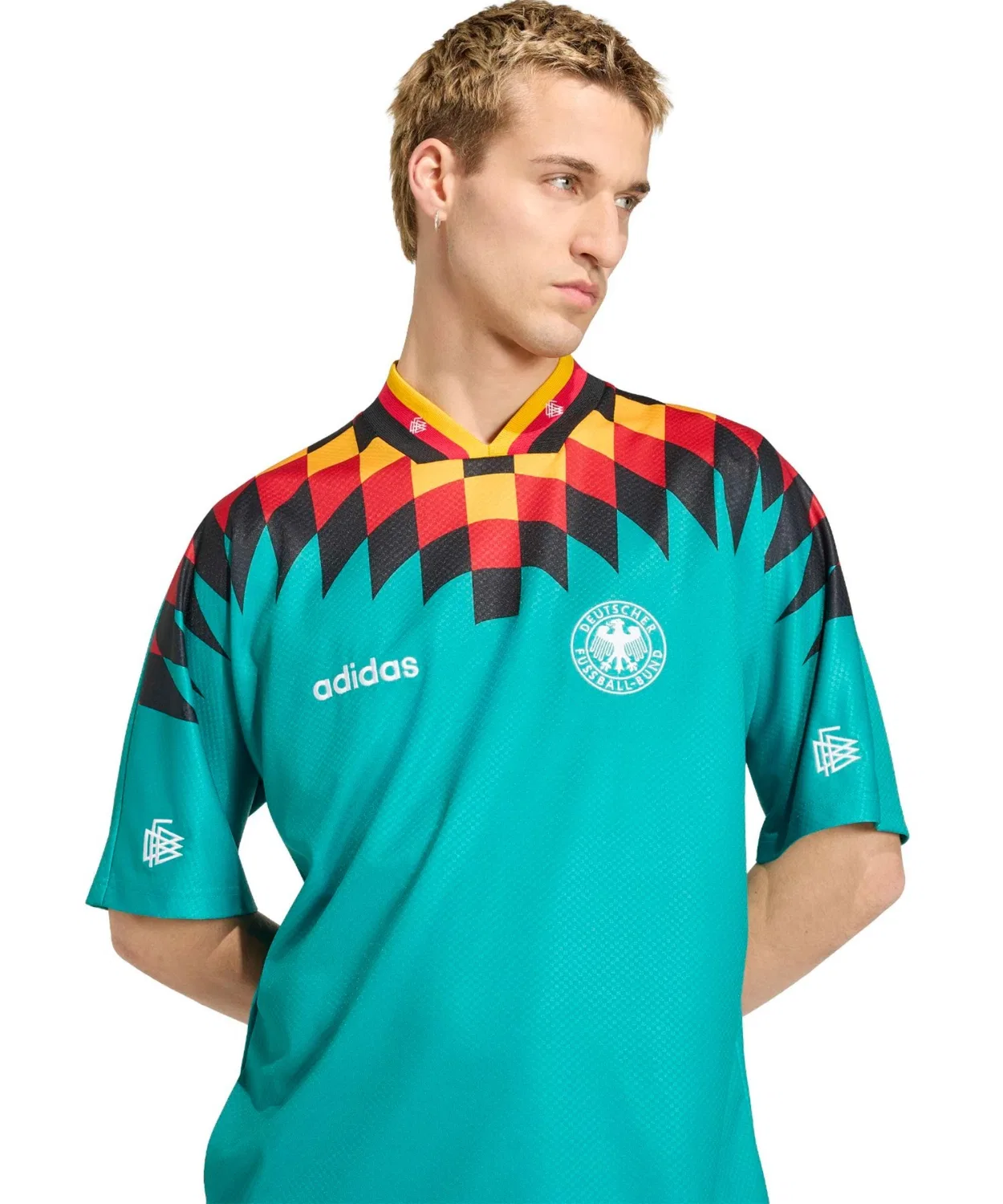 Мужская футболка-джерси свободного кроя с V-образным вырезом, модель Germany Away Replica 1994 Adidas, Green — фото 2