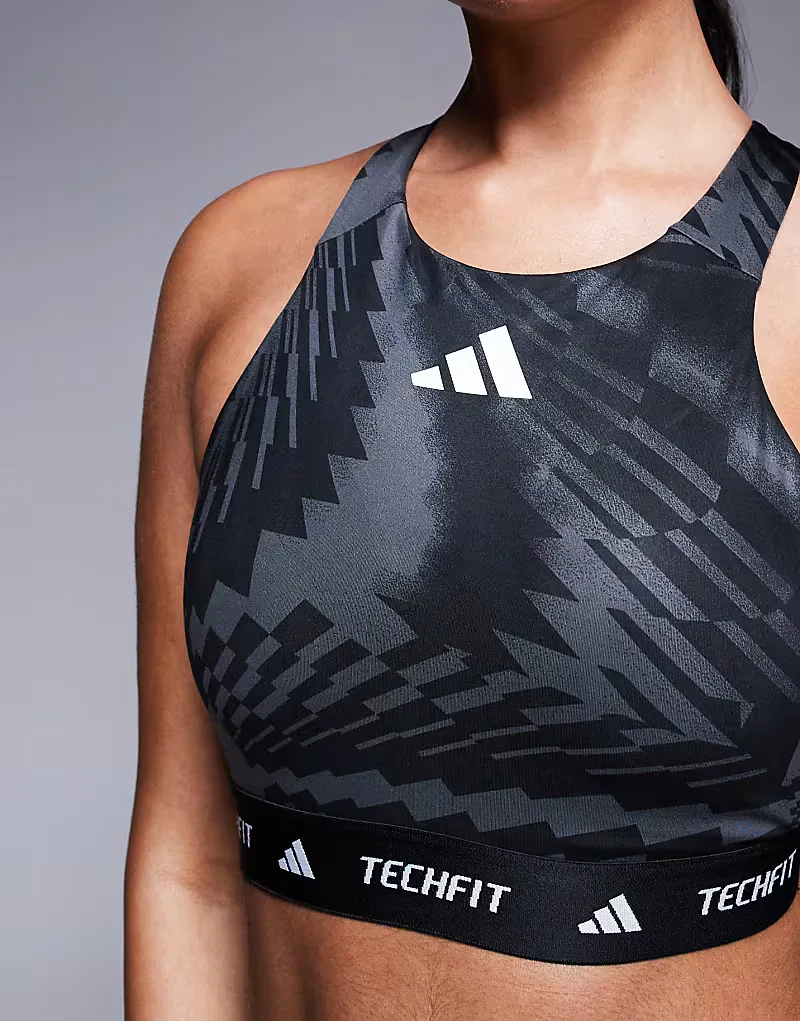 Спортивный бюстгальтер Adidas Performance Medium Support, черный с принтом — фото 4