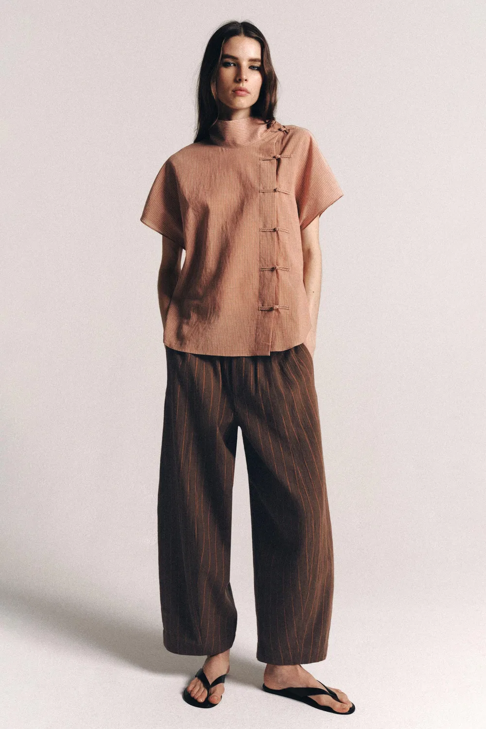 Брюки из полосатой льняной смеси из коллекции ZW ZARA, Brown