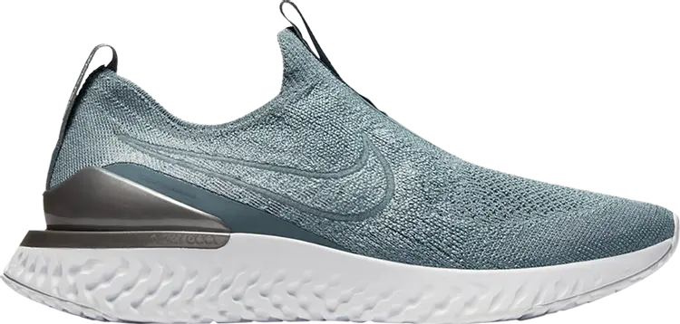 Кроссовки Nike Wmns Epic Phantom React Flyknit 'Aviator Grey', серый