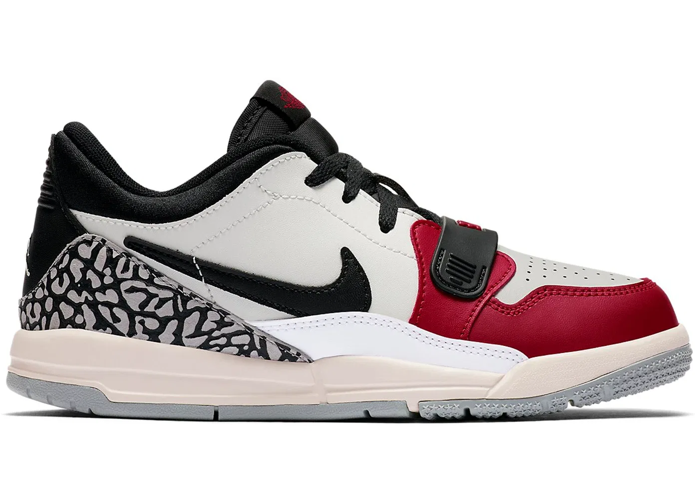 Детские кроссовки Lifestyle Jordan Legacy 312 Low Jordan, Summit White/Black-Varsity Red-Sail