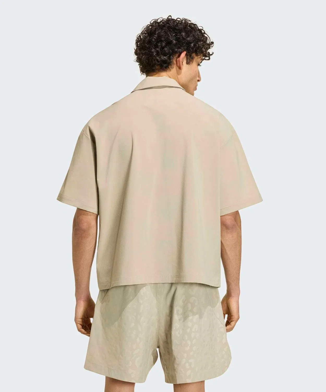 Мужская рубашка с коротким рукавом Climacool City Tech Shirt Adidas, Khaki — фото 2