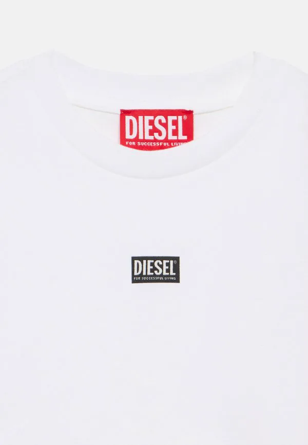 Базовая футболка унисекс Diesel, Bianco — фото 3