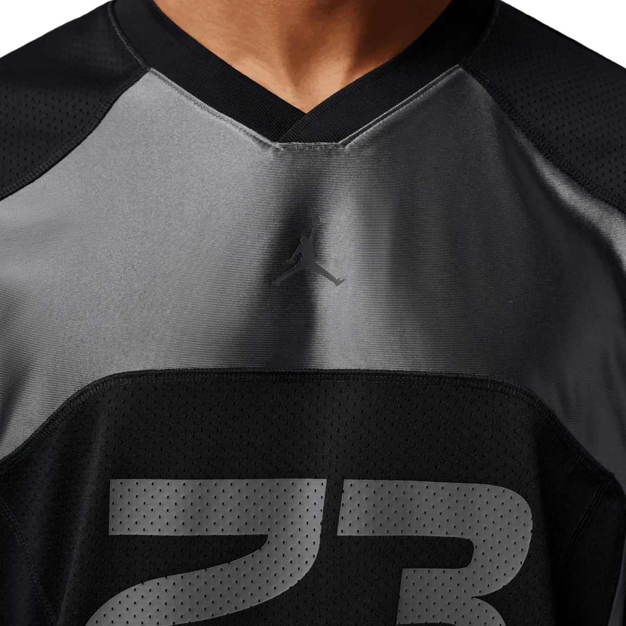 Футболка мужская Flight Jersey Short Sleeve Top Jordan, черный/серый — фото 3