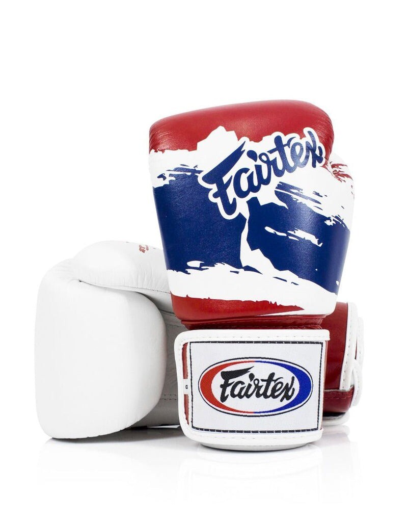 

Боксерские перчатки Fairtex Universal "Tight-Fit" Design-Thai Pride, 12 oz., белый