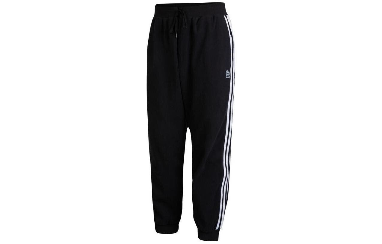

Трикотажные спортивные штаны мужские черные Adidas Neo, черный