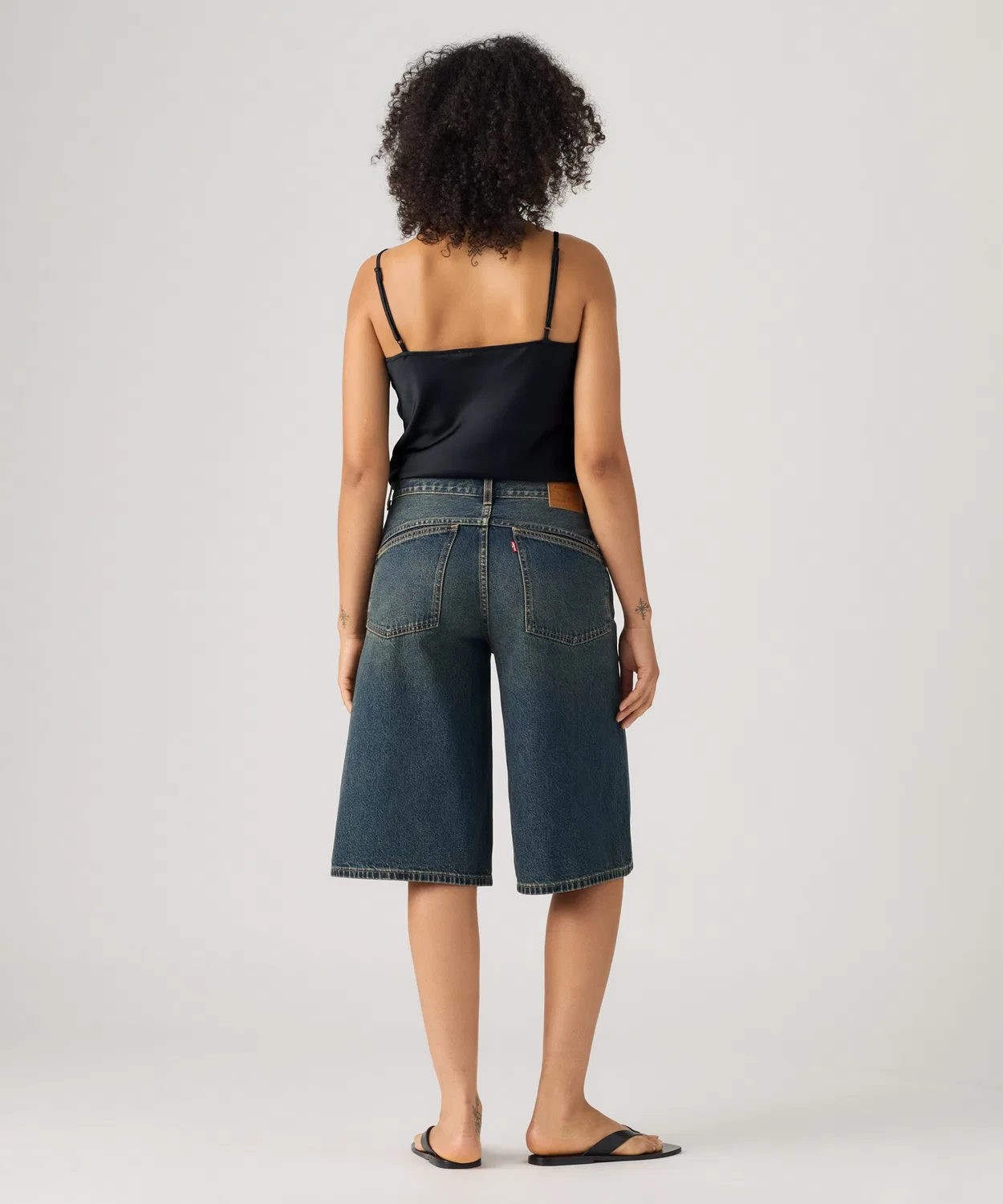 Женские джинсы сверхсвободного кроя Super Baggy Jeans Levi's, Dark Indigo Blue — фото 4