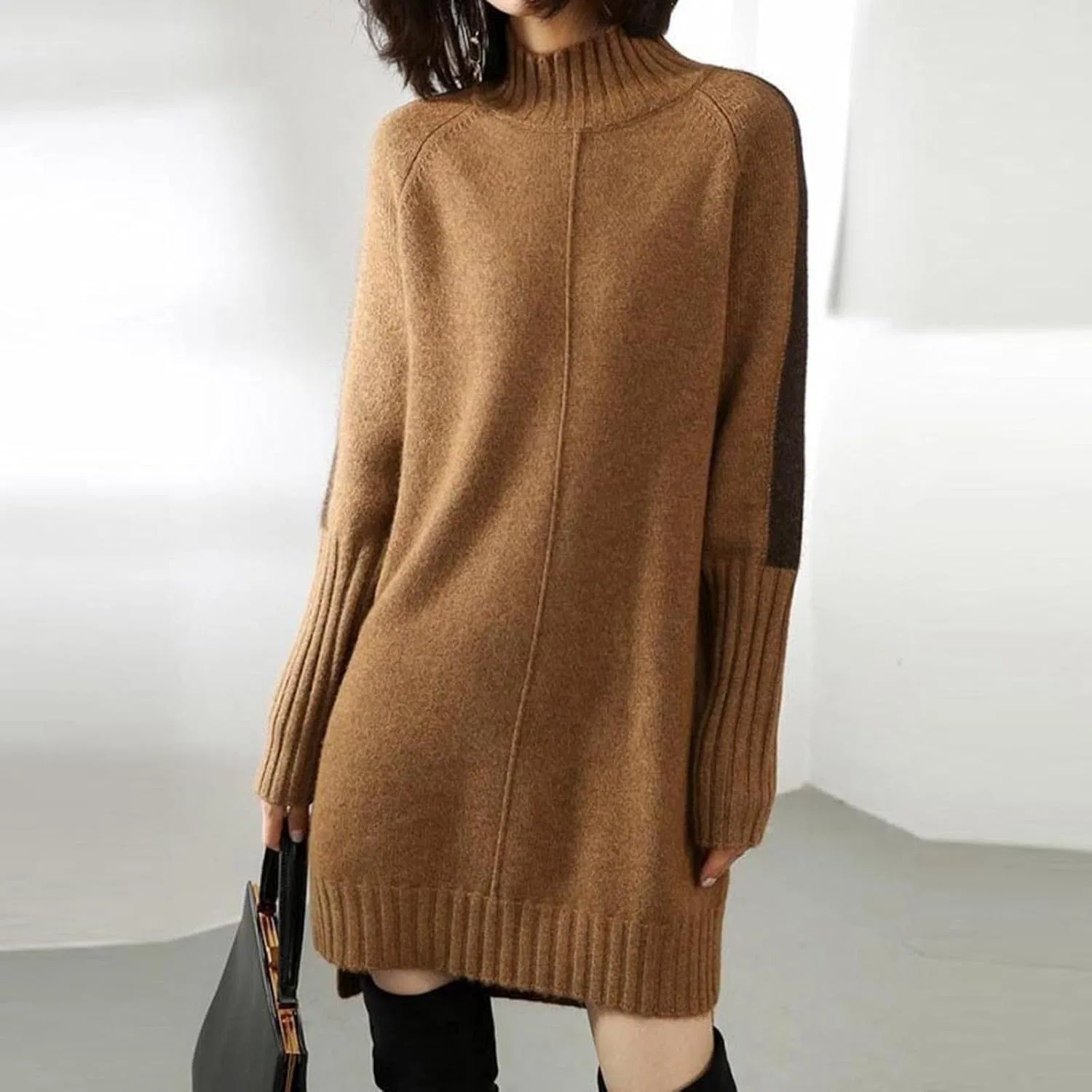 Женское платье-свитер с высоким воротником Mock Neck, Brown — фото 2