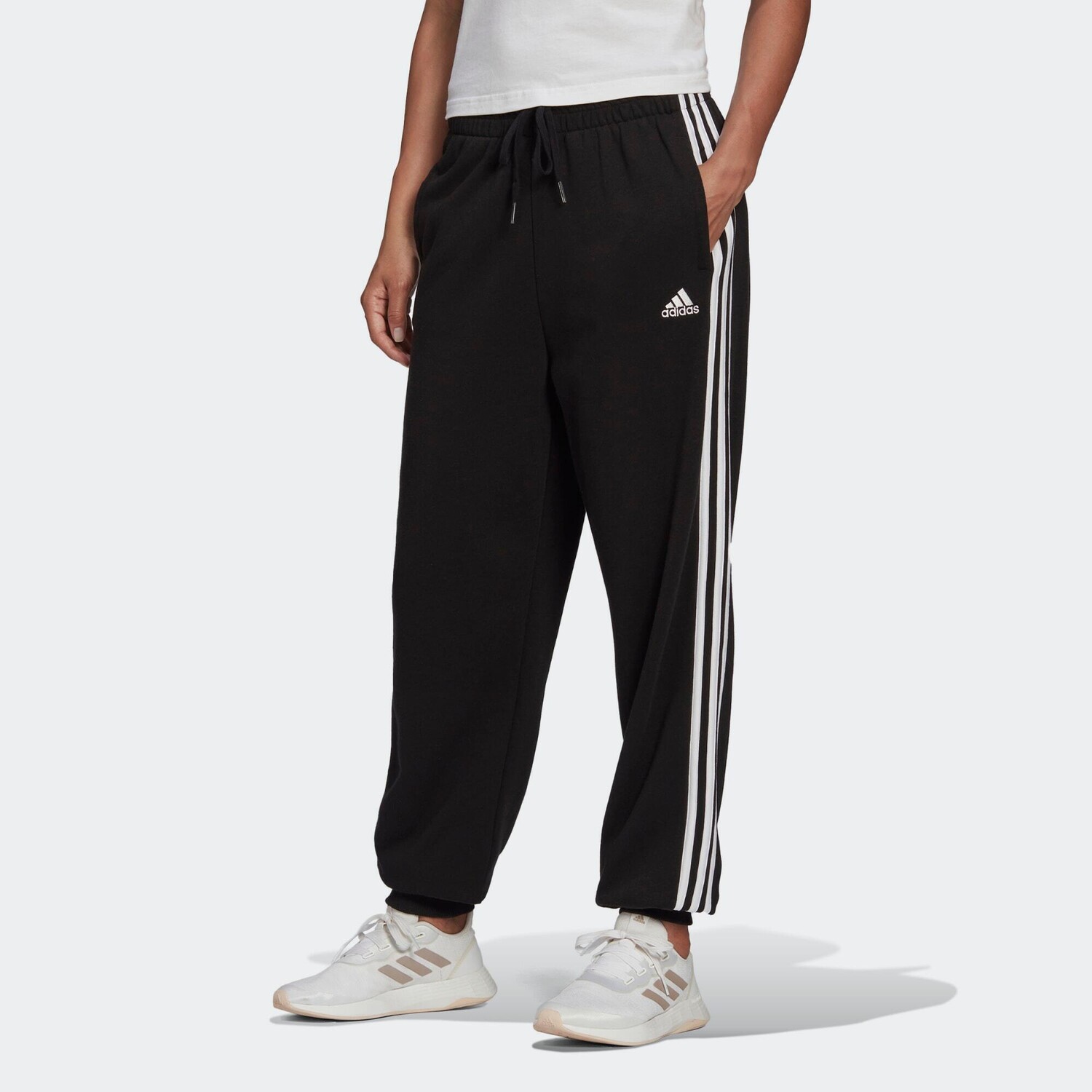 

Спортивные штаны Fitness Adidas Core Lounge женские черные
