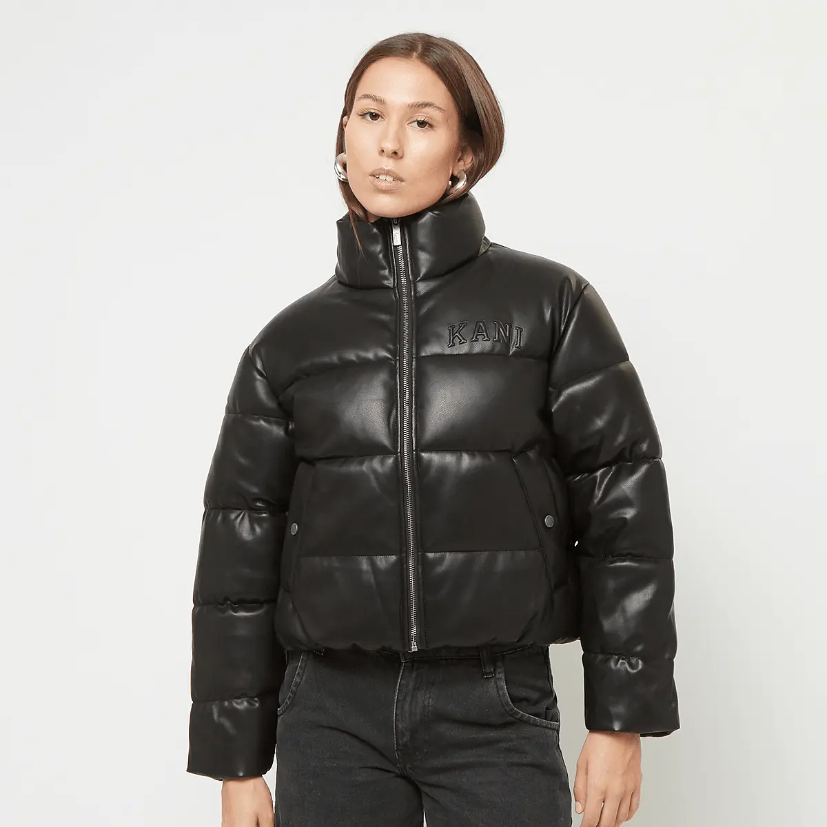 

Куртка Karl Kani Serif Crop Polyurethan Puffer Jacke, черный