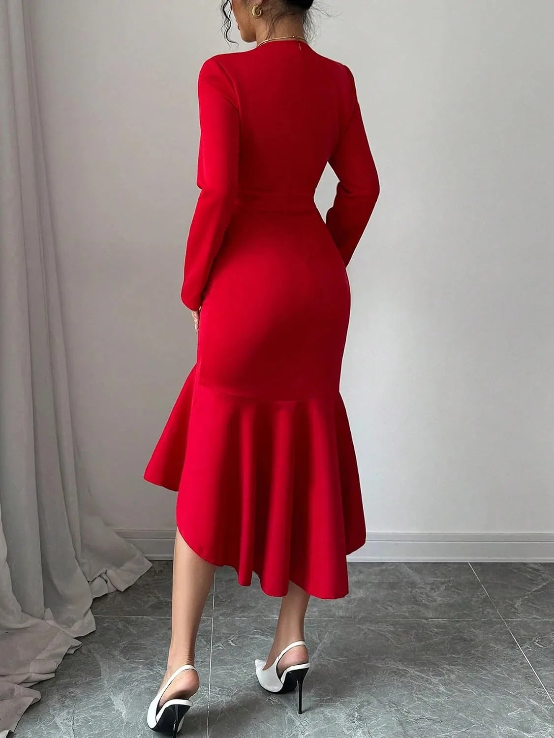 Женское элегантное платье миди с асимметричным подолом, Red — фото 2