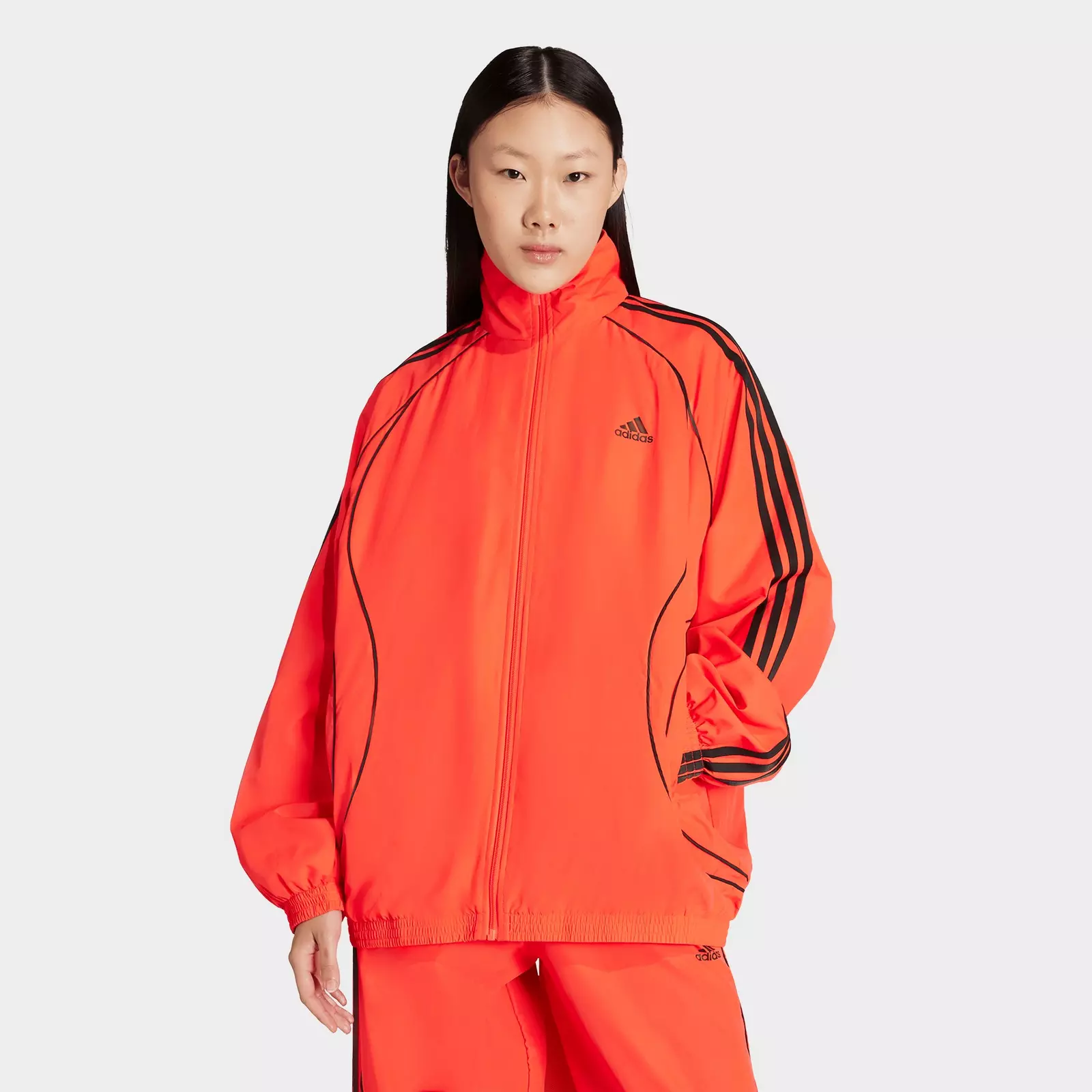 

Куртка Womens adidas Originals adicolor Teamgeist Crop Track, красный