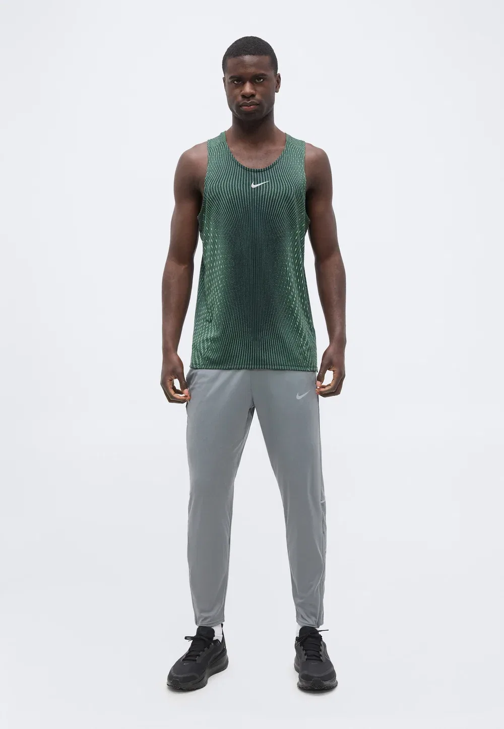 Майка Stride - топ Nike Performance, Black/Voltage Green — фото 2