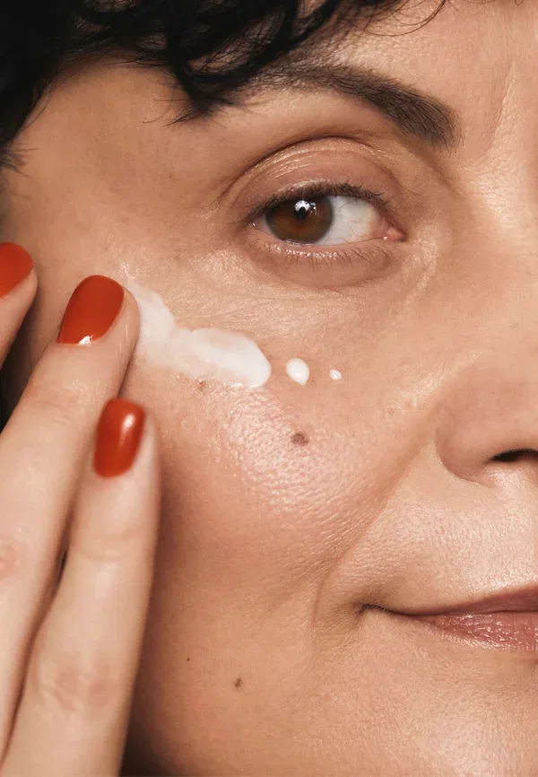 Крем для глаз с экстрактом березы Age Pro Contour Wrinkle Eye Cream MaDara 15 мл MáDara — фото 3