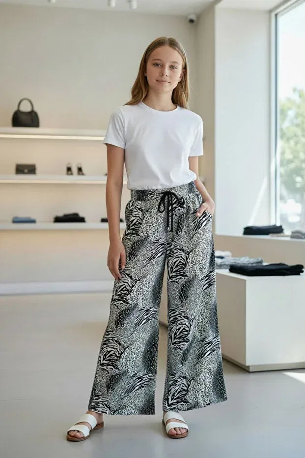 Детские брюки для девочек свободного кроя Flowy Spring Trousers Minimoda Kids, Black And White