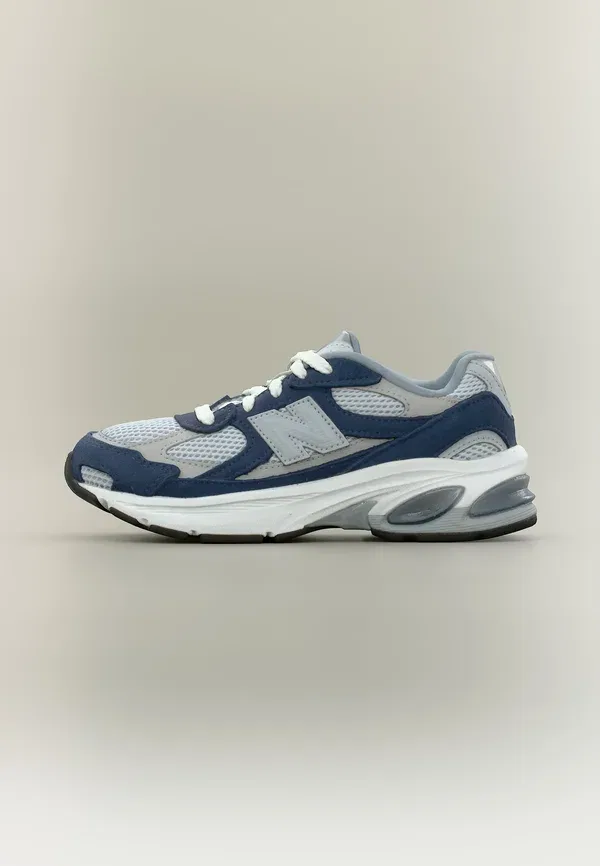Кроссовки из синтетики/текстиля/кожи 2010 New Balance, Navy/Aluminum Grey, темно-синий/серый