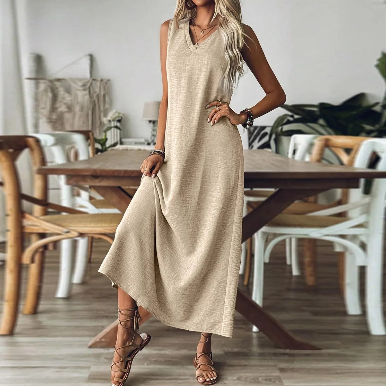 Женское свободное макси-платье с V-образным вырезом, Beige — фото 3