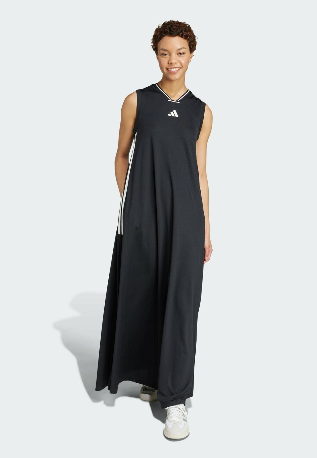 

Платье из джерси TIRO CUT STRIPES SOFT LONG adidas Sportswear, черный