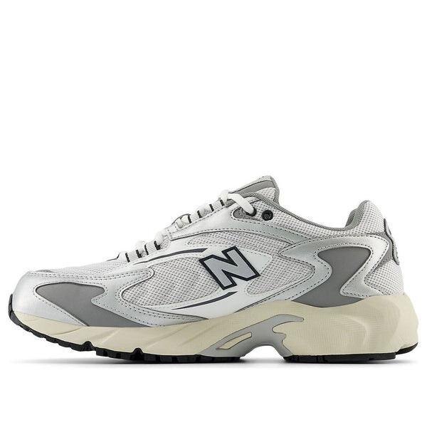 

Кроссовки 725 New Balance, белый