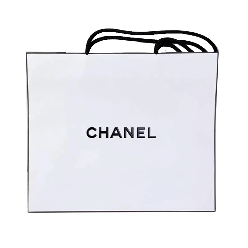 Женская пудра для лица с защитой от солнца B10 CHANEL, Light — фото 2