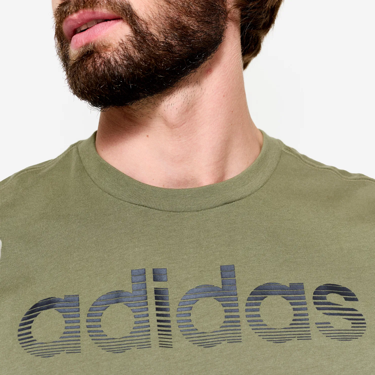 Мужская футболка с принтом Adidas, Olivgrun — фото 3