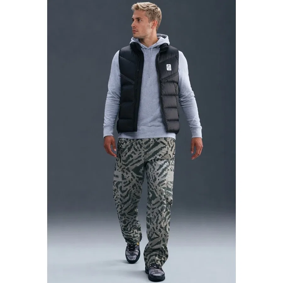Жилет спортивный с капюшоном Air Max Storm Fit Windrunner Nike, Черный — фото 3