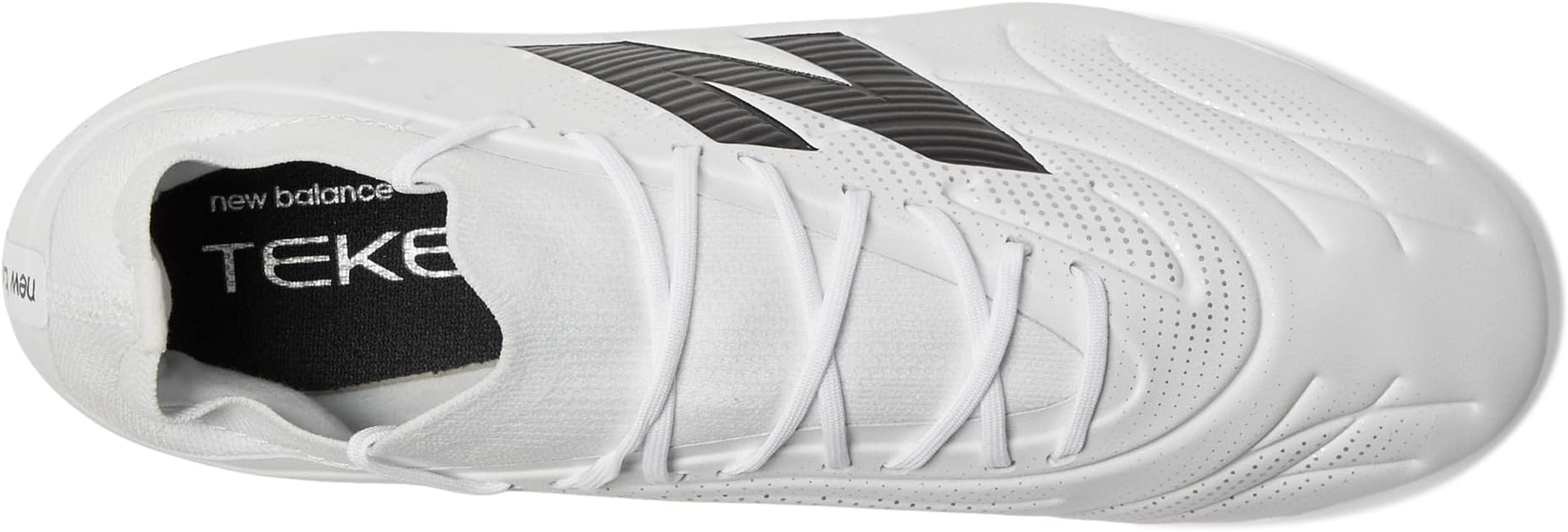 Кроссовки New Balance Unisex Tekela Team Low Laced FG V5 Soccer Cleats, White/Black/Silver — фото 2