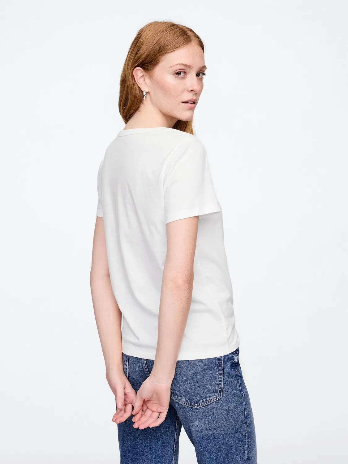 Футболка V-образным вырезом Favourite V-Neck Gap, белый — фото 2
