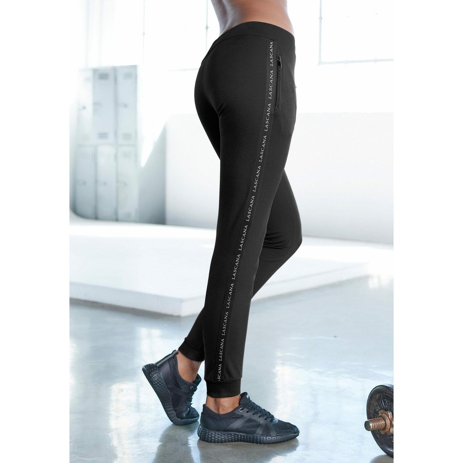 

Спортивные штаны женские LASCANA ACTIVE, черный