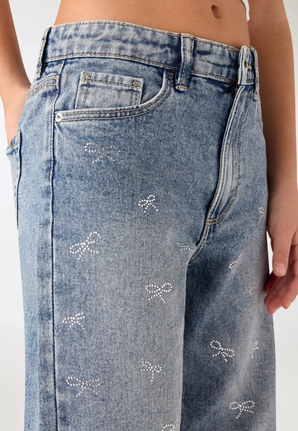 Alone applicazioni - джинсы свободного кроя Terranova, Var Blu Denim Medio — фото 4