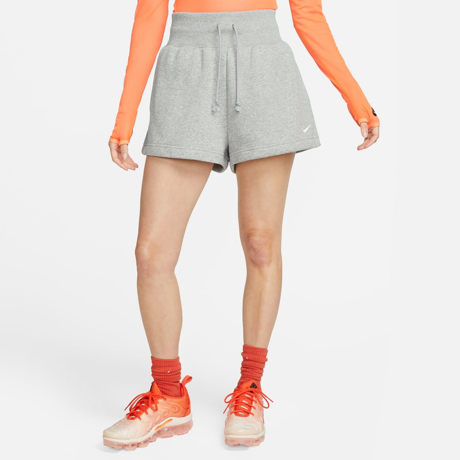 Женские флисовые шорты с высокой посадкой Nike Sportswear Phoenix, серый — фото 2