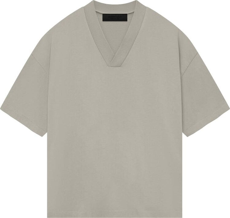 

Футболка Fear of God Essentials V Neck 'Seal', серый