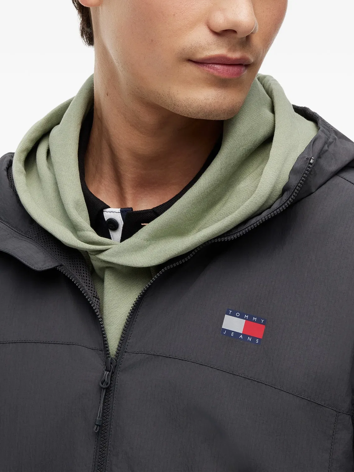 Куртка с капюшоном серого цвета Tommy Hilfiger, серый — фото 2