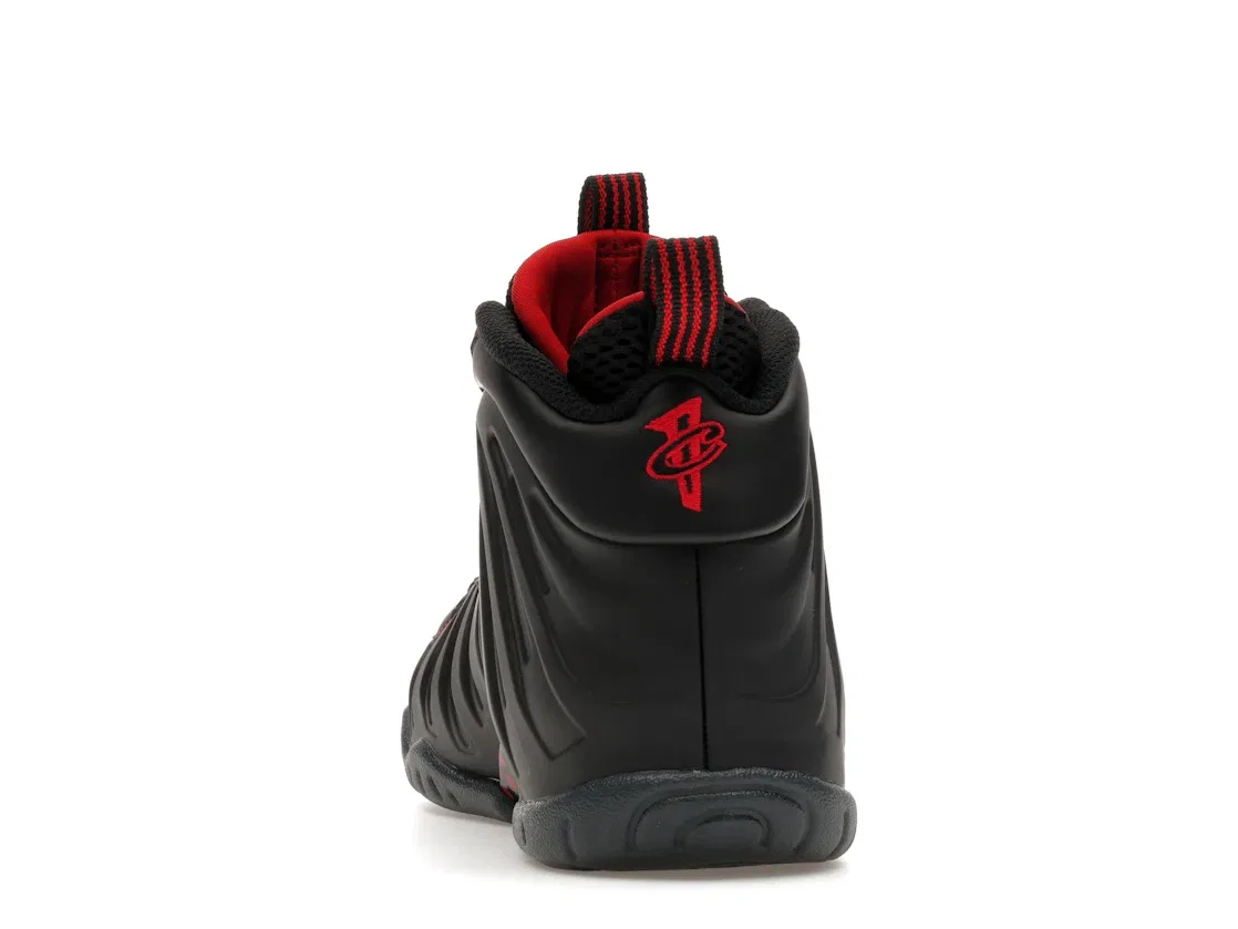 Детские кроссовки Lifestyle Nike Little Posite One, Black/Anthracite/Black/University Red — фото 4