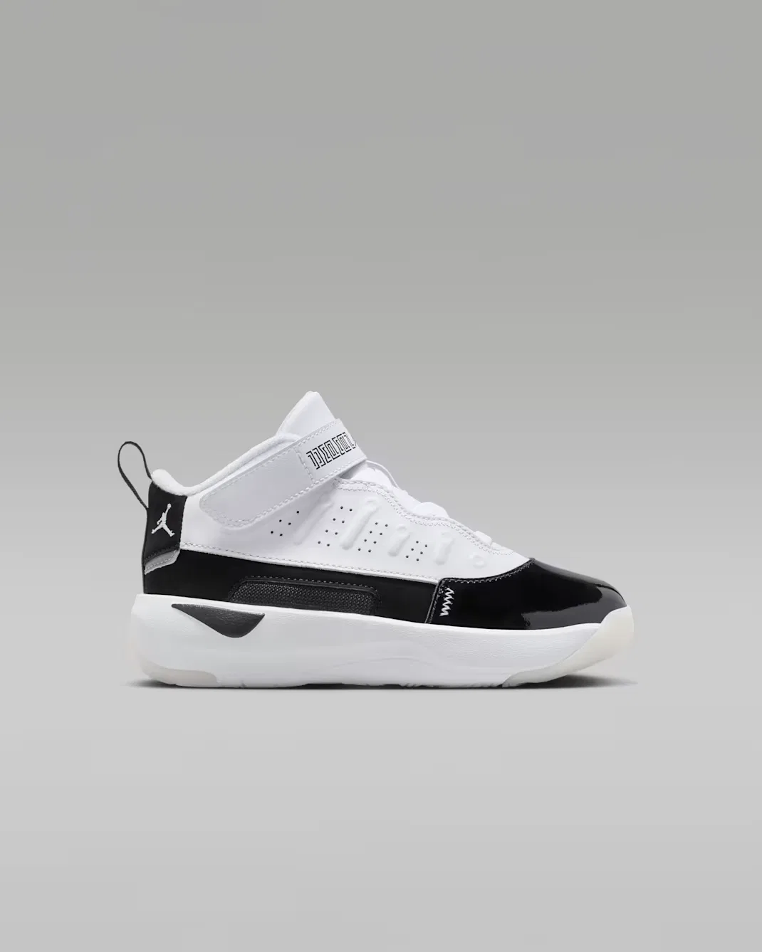 Детские кроссовки Jordan Max Aura 7, White/Summit White/Black — фото 3