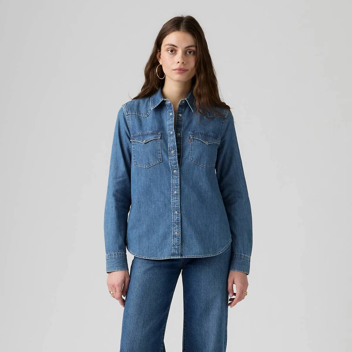 Классическая джинсовая рубашка в западном стиле на пуговицах Levi's, All Day Long Western - Medium Wash — фото 3