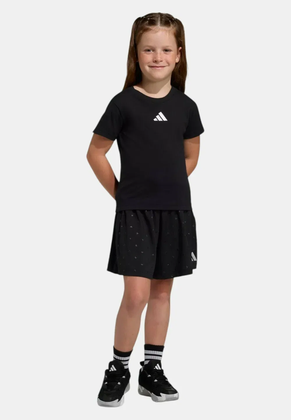 Сезонный гламурный короткий комплект - шорты Adidas Sportswear, Black