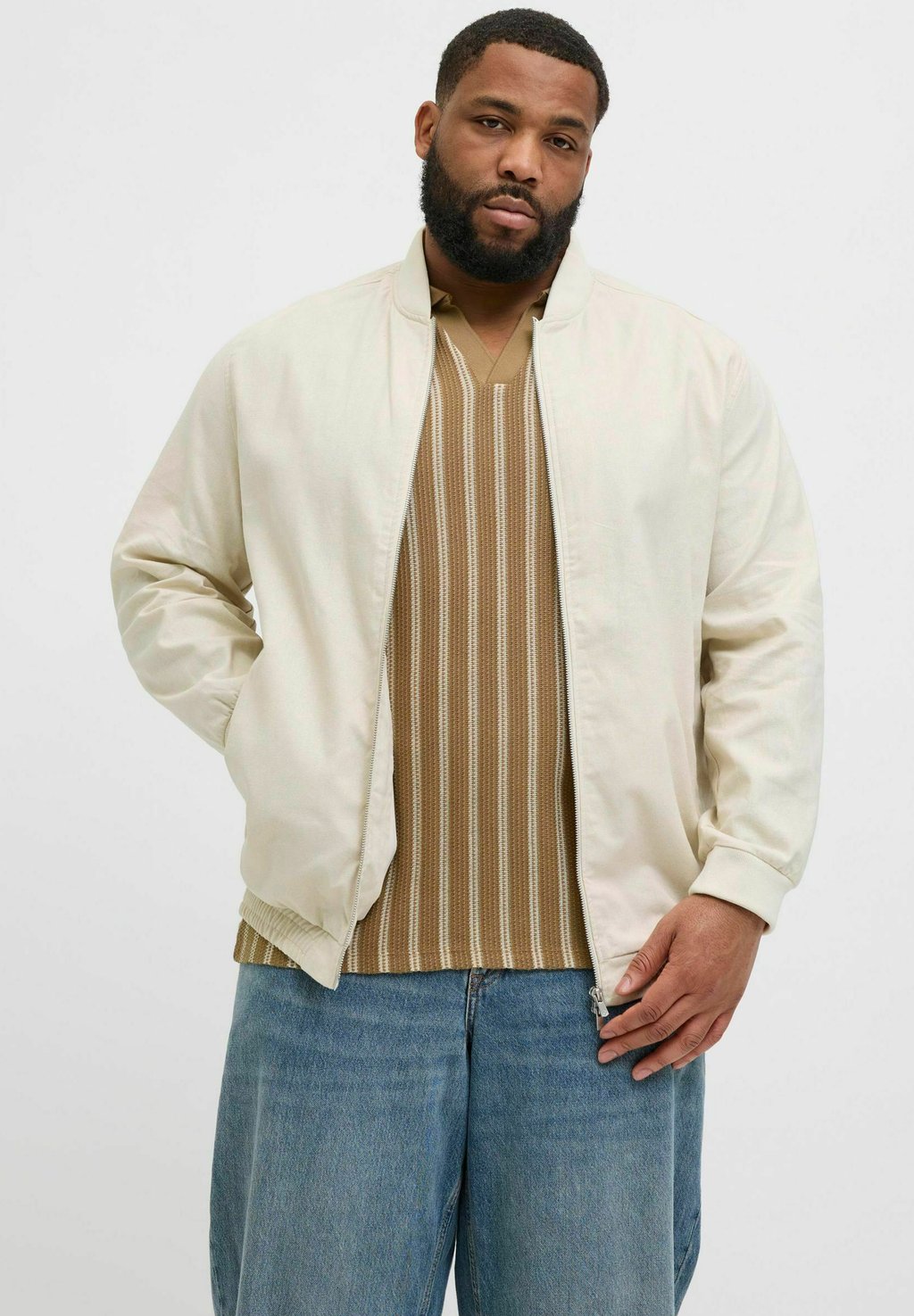 

Куртка-бомбер PLUS SIZE Jack & Jones, кремовый