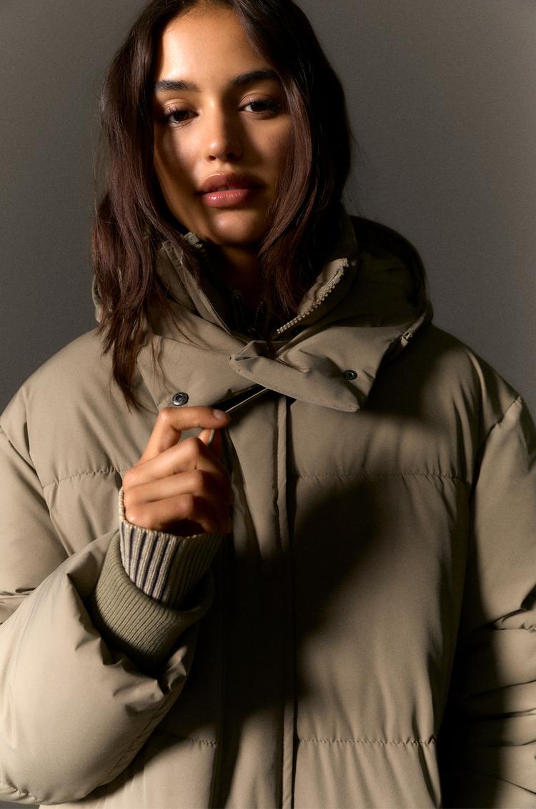 

Водоотталкивающий пуховик Pull And Bear, хаки